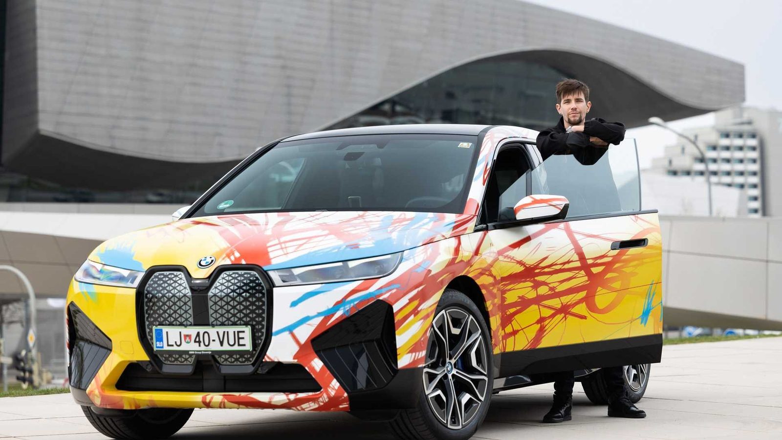 BMW iX par Urban Klinkon